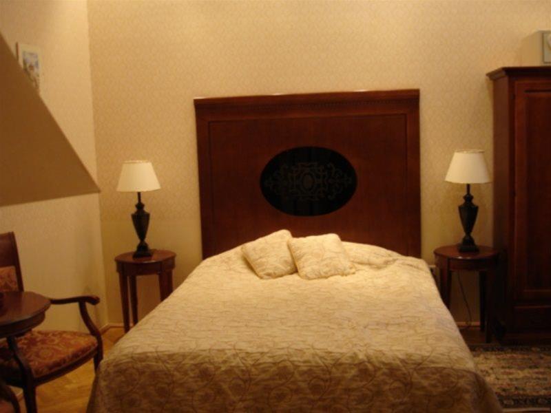 Ostoya Palace Hotel Краков Экстерьер фото