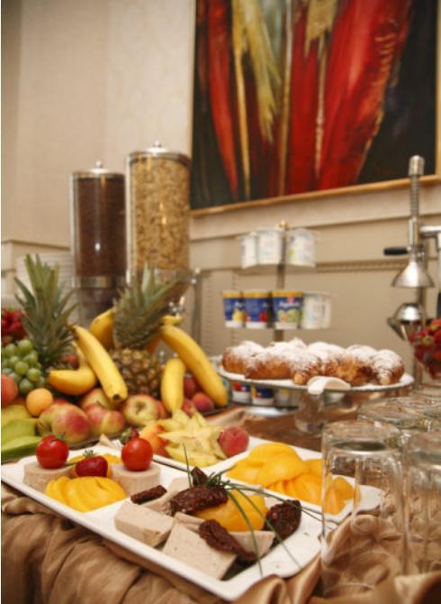 Ostoya Palace Hotel Краков Экстерьер фото